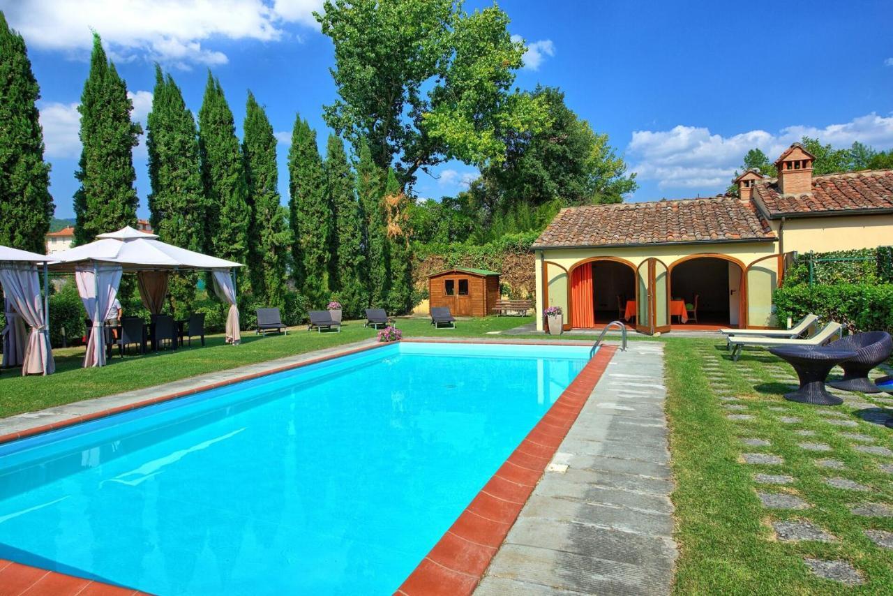 Santa Flora By Posarellivillas Capolona Exterior photo